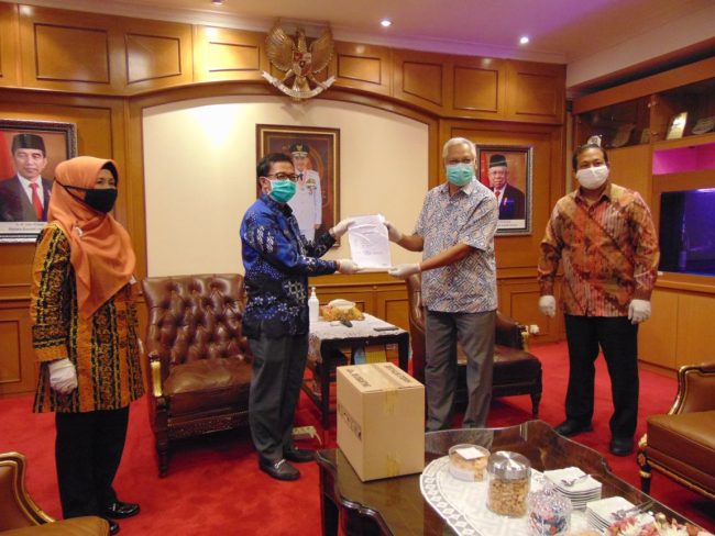 Delivery of covid, Personal protective aquipment